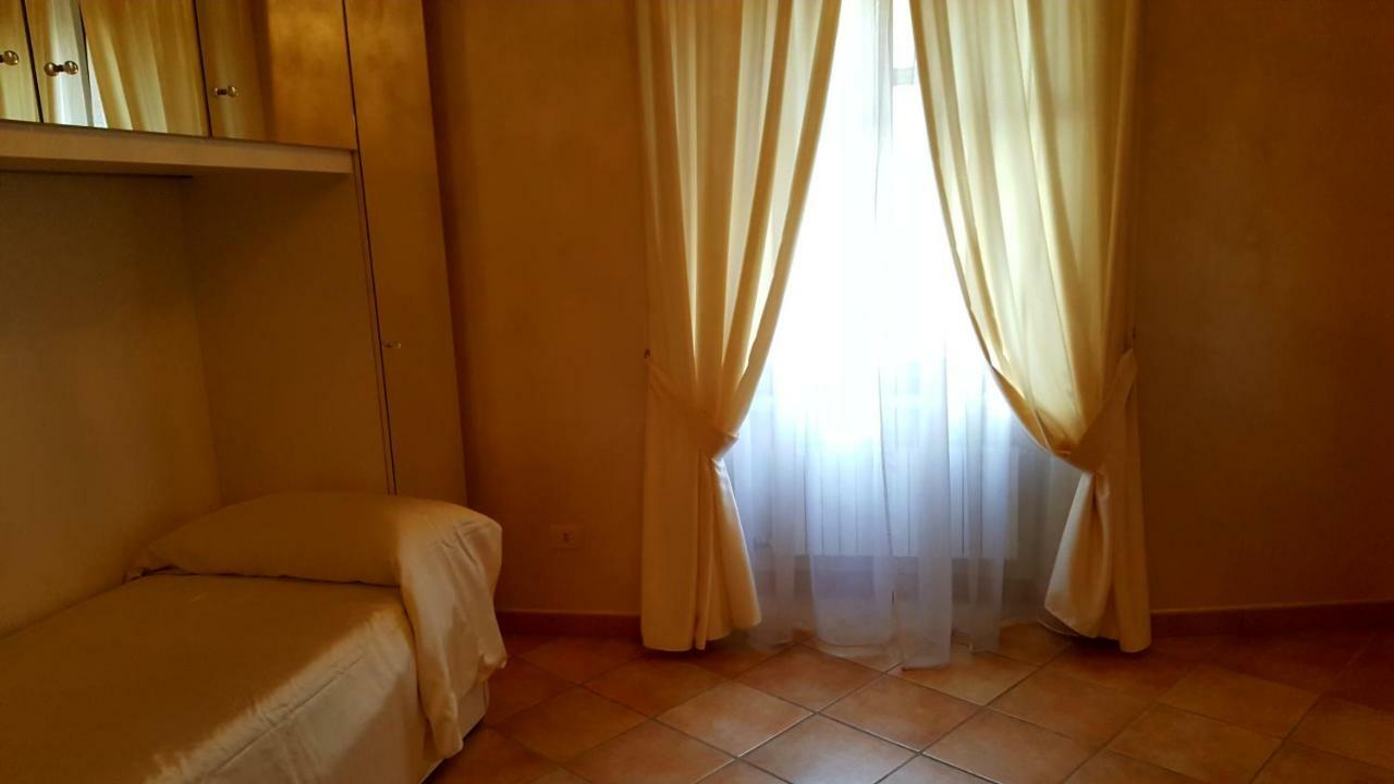 Ivana Sweet House Desenzano del Garda Exterior foto